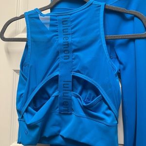 Mesh back training cropped top. Lululemon size 8.